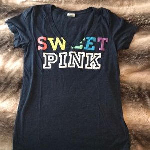 PINK by Victoria's Secret v-neck t-shirt